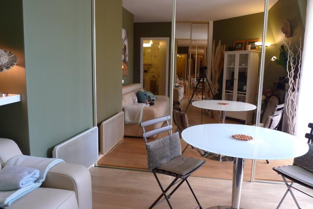 Nid Douillet A Bagatelle Apartment Deauville Luaran gambar